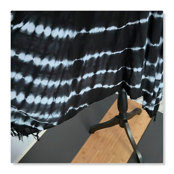 Pams Collection Free Size Dress Coverup - Picture 4 of 8